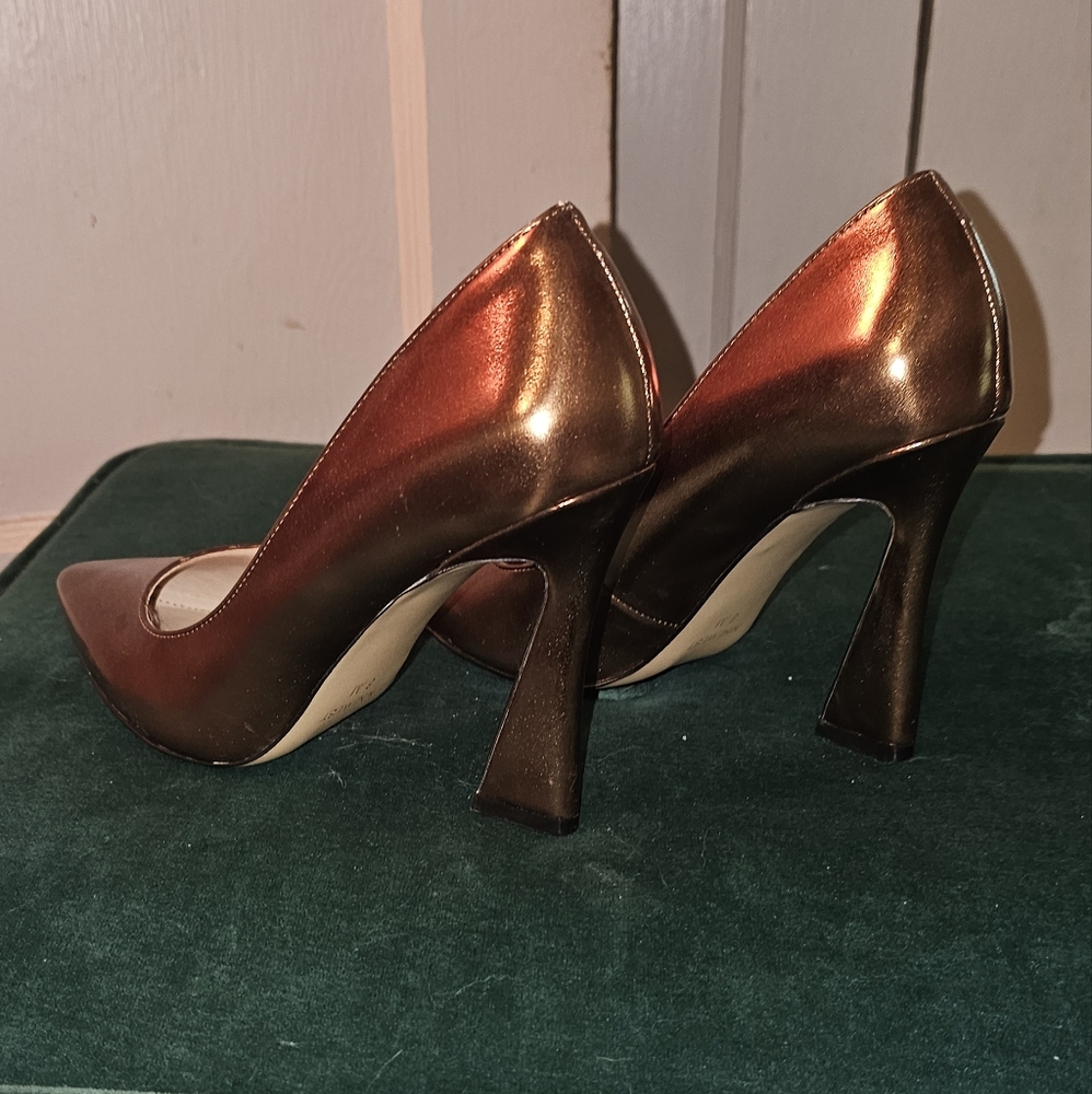 Nine West Bronze Pumps